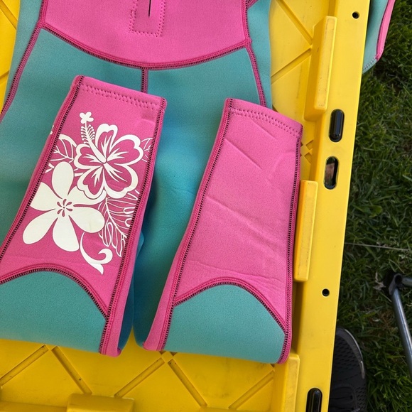 Billabong One Piece Swimwear Pink and Green - Picture 4 of 10